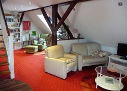 P1190990 (2)-min.JPG